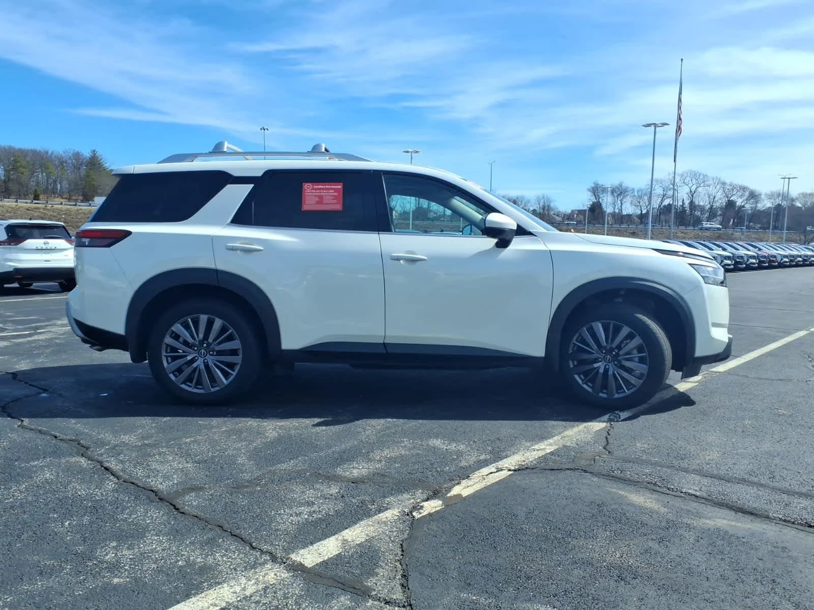 Certified Used 2023 Pearl White Tricoat Nissan SL image 4