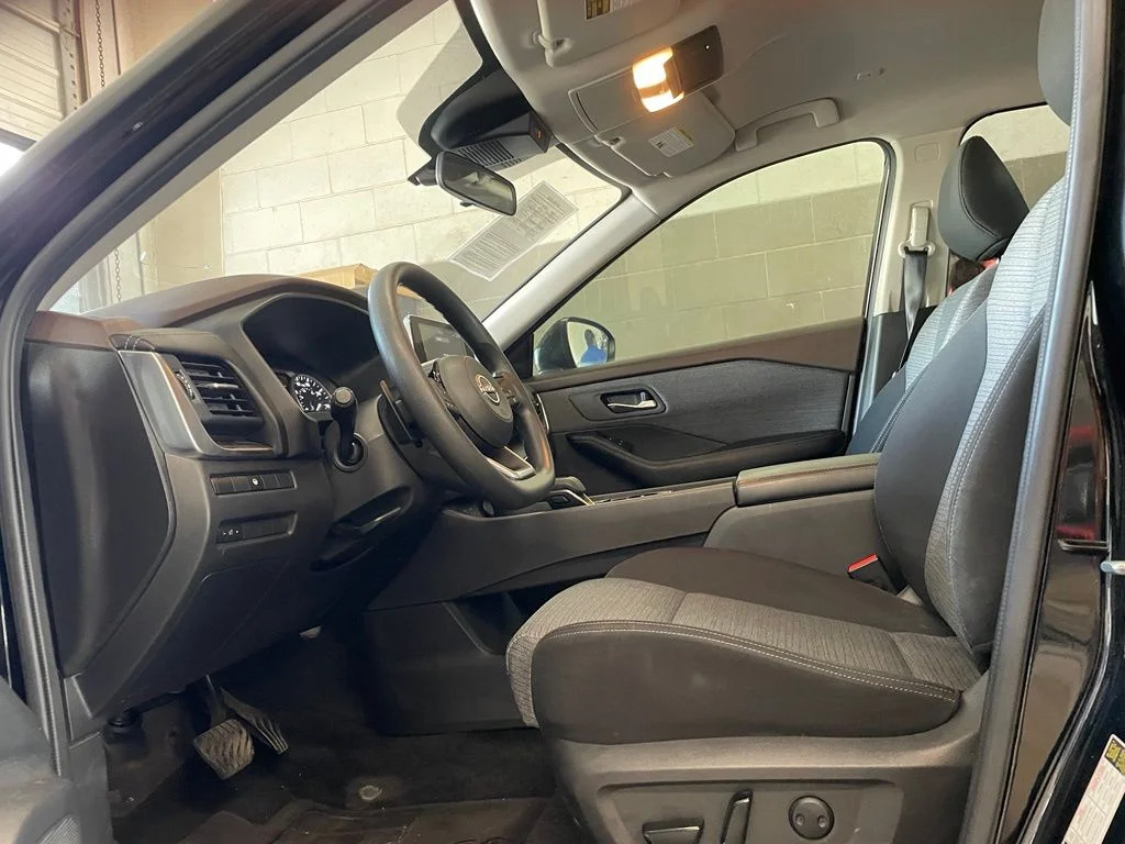 Used 2023 Black Nissan SV image 10