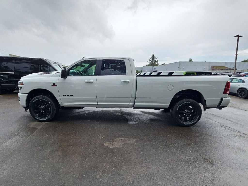 New 2026 Bright White Clear-Coat Exterior Paint RAM Laramie image 4