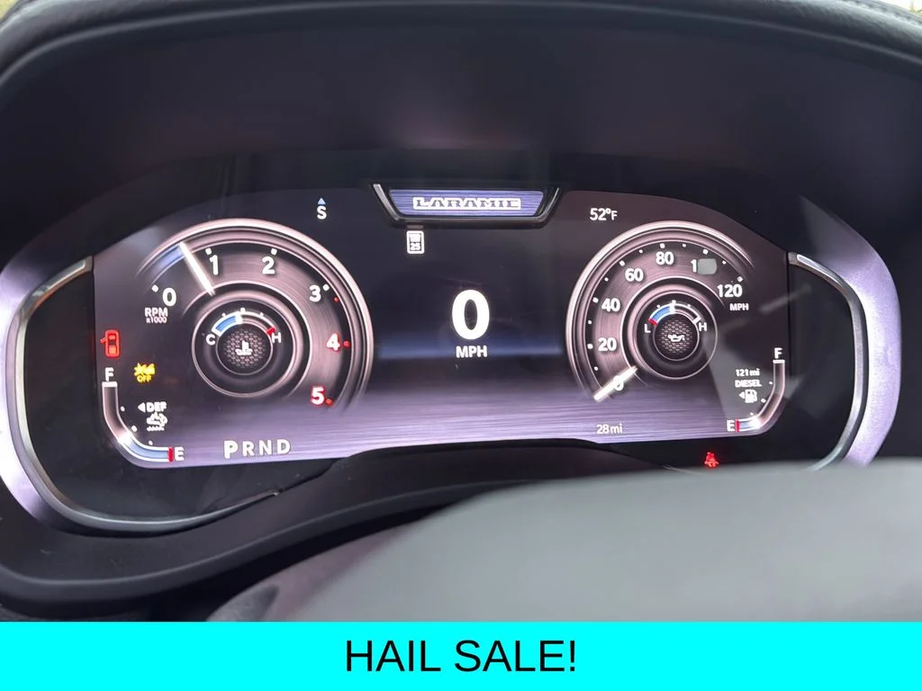 New 2026 Diamond Black Crystal Pearl-Coat Exterior Paint RAM Laramie image 13