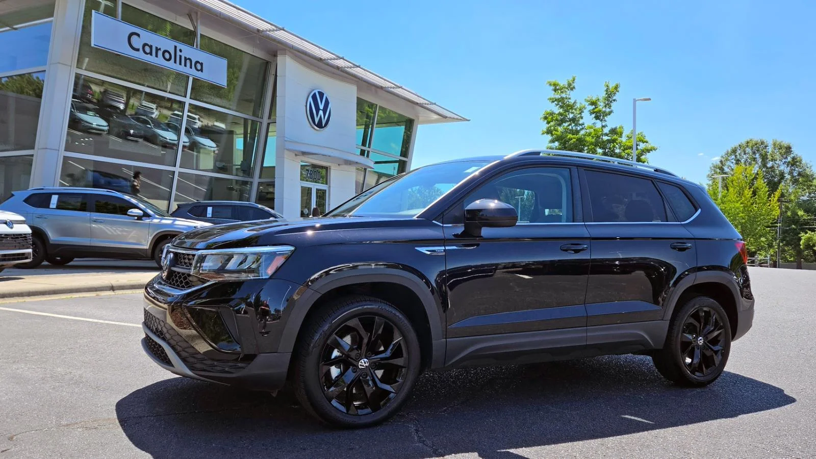 2023 Volkswagen Taos 1.5T SE's photo
