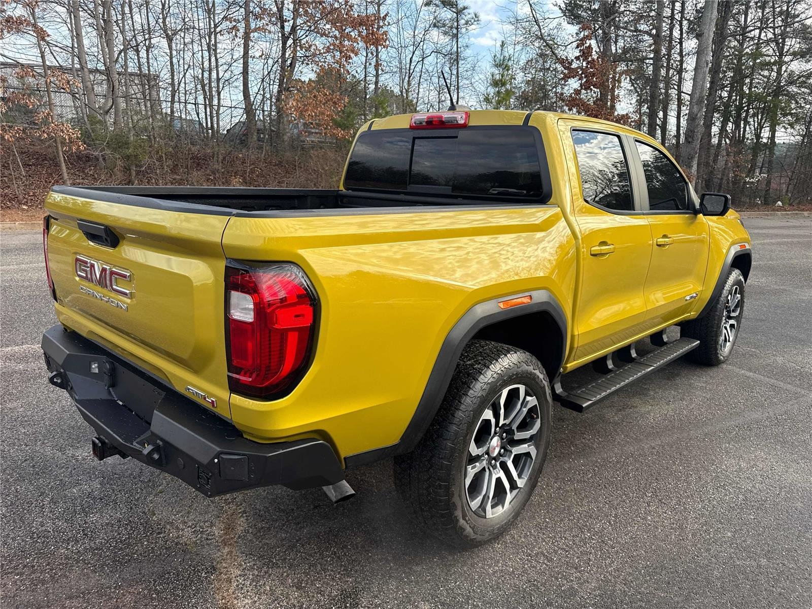 2024 GMC Canyon AT4 - Photo 5