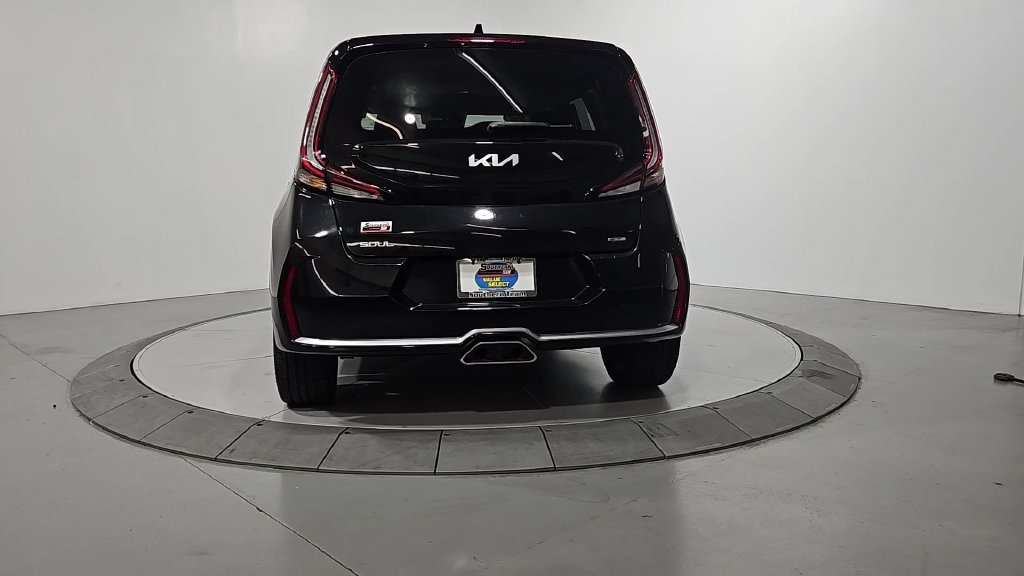 Used 2023 Black Kia GT-Line image 4
