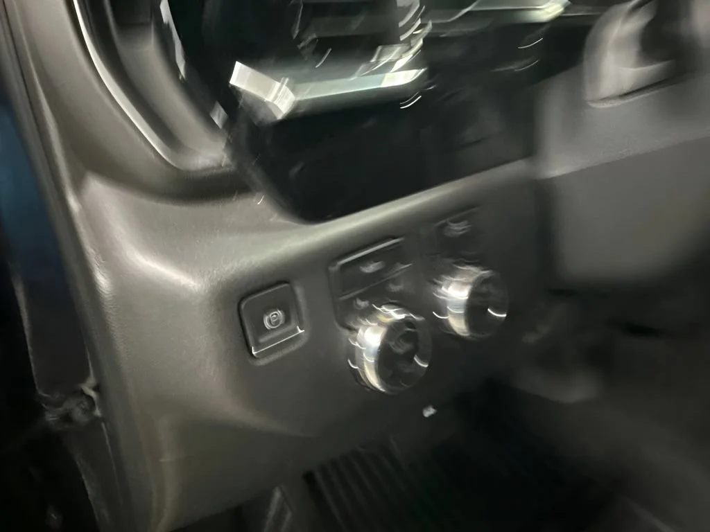 2023 GMC Sierra 1500 Elevation - Photo 12