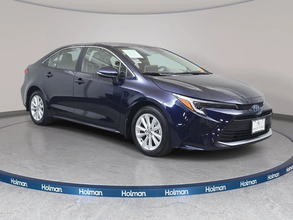 Used 2025 Blueprint Toyota XLE image 4