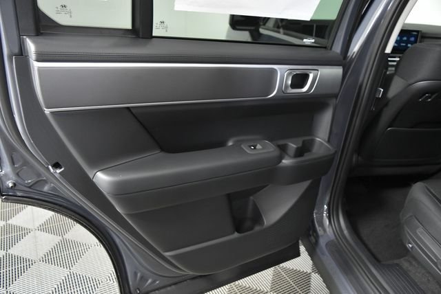 New 2027 Gray Hyundai SE AWD image 32