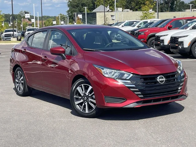 2024 Nissan Versa 1.6 SV