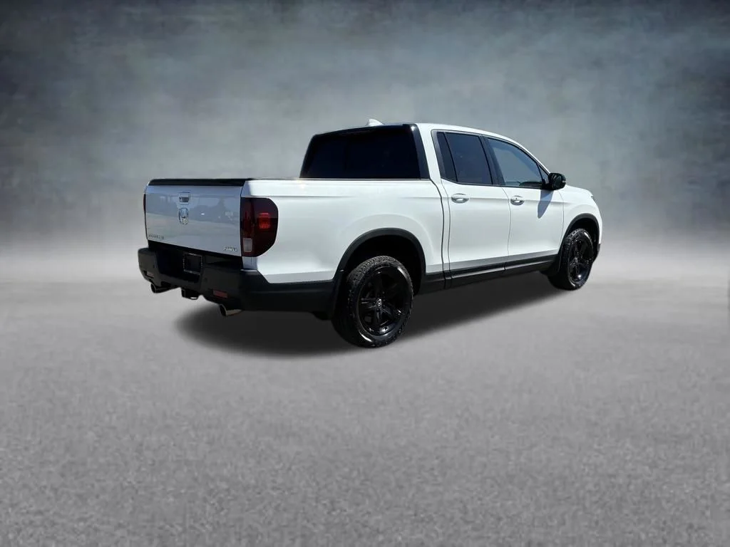 Used 2023 White Honda Black Edition image 5