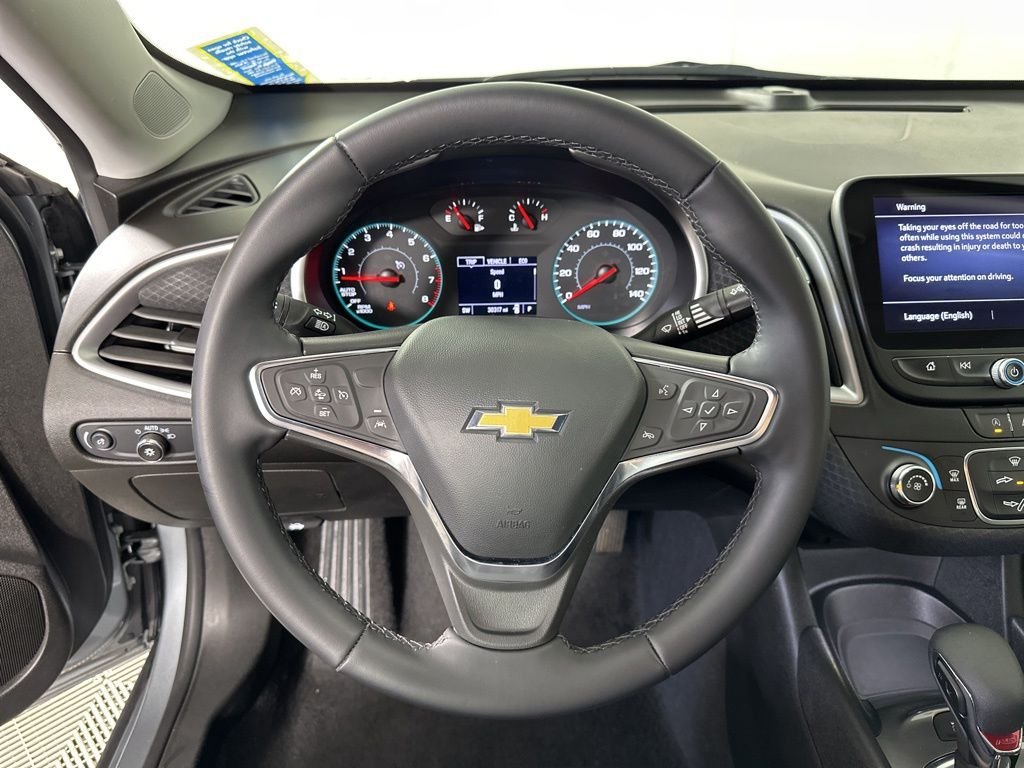 Used 2024 Gray Chevrolet RS image 29