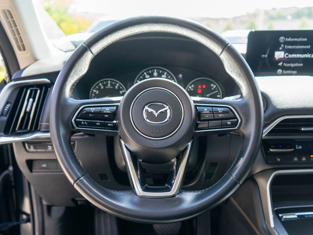 Used 2025 Black Mazda 3.3 Turbo Preferred image 17