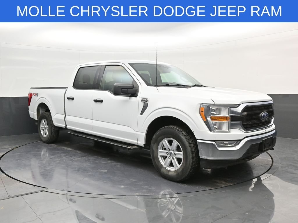 Used 2022 White Ford XLT image 1