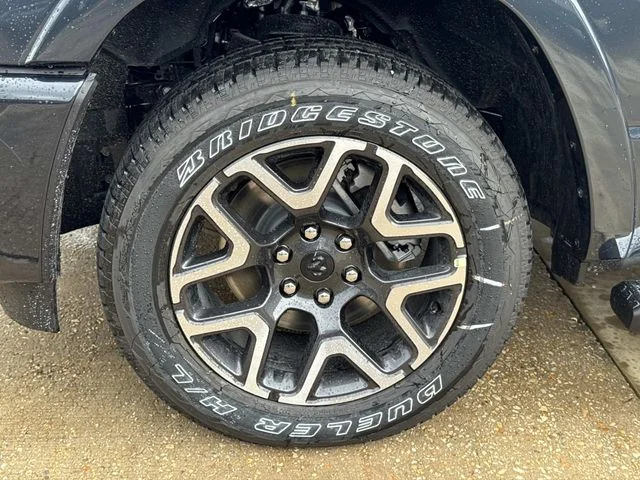 New 2026 Blue Ram Laramie image 4
