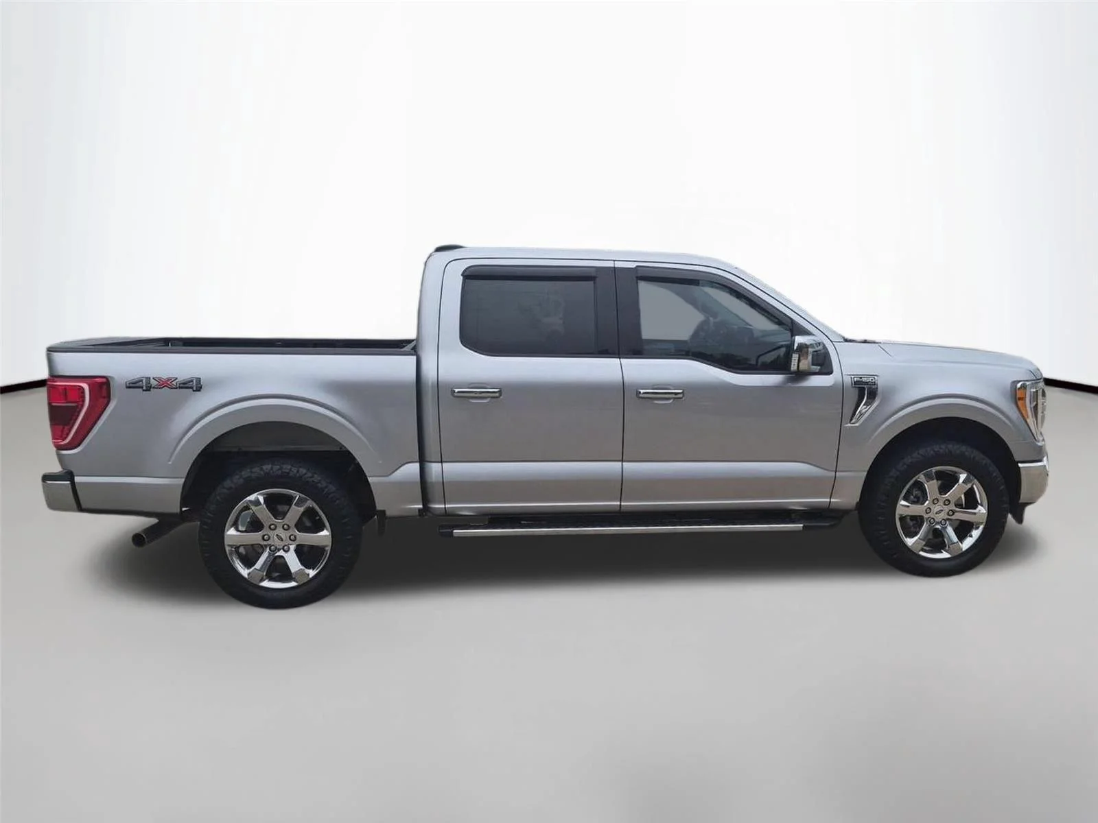 Used 2021 Iconic Silver Metallic Ford XLT image 6