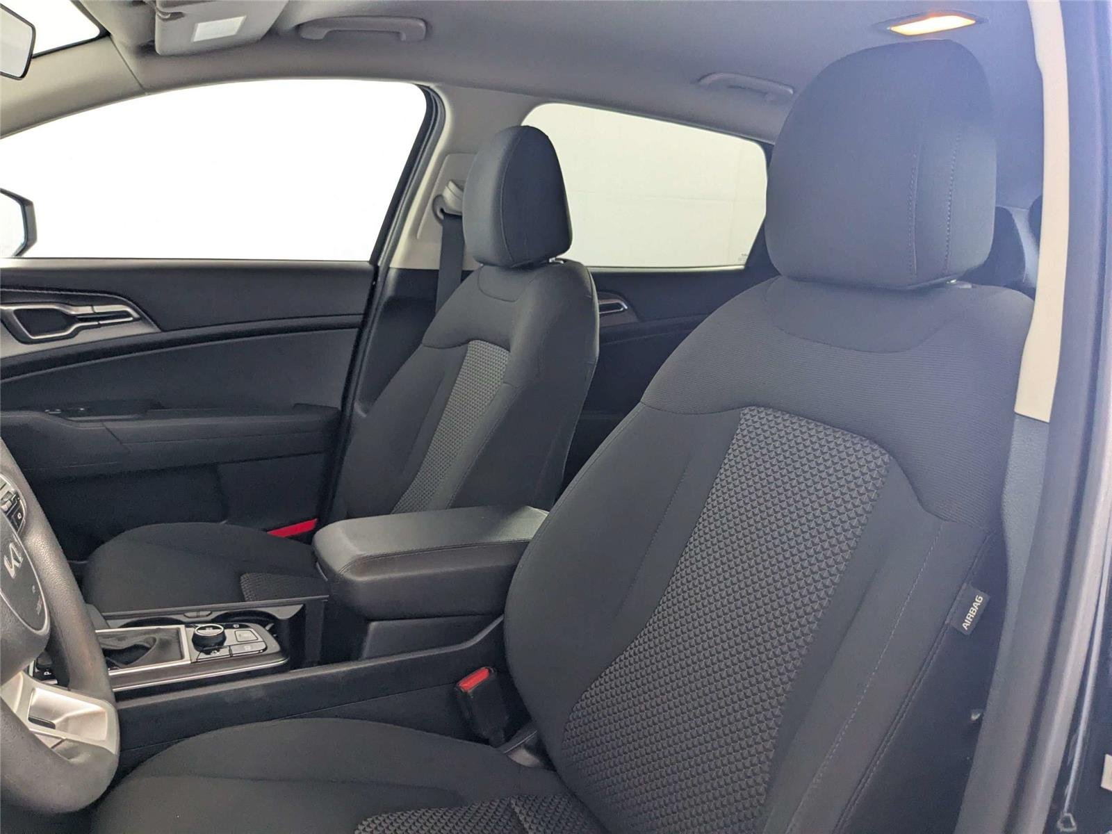 Used 2024 Fusion Black Kia LX image 12