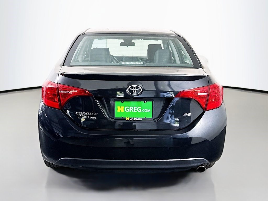 Used 2018 Black Sand Pearl Toyota SE image 6