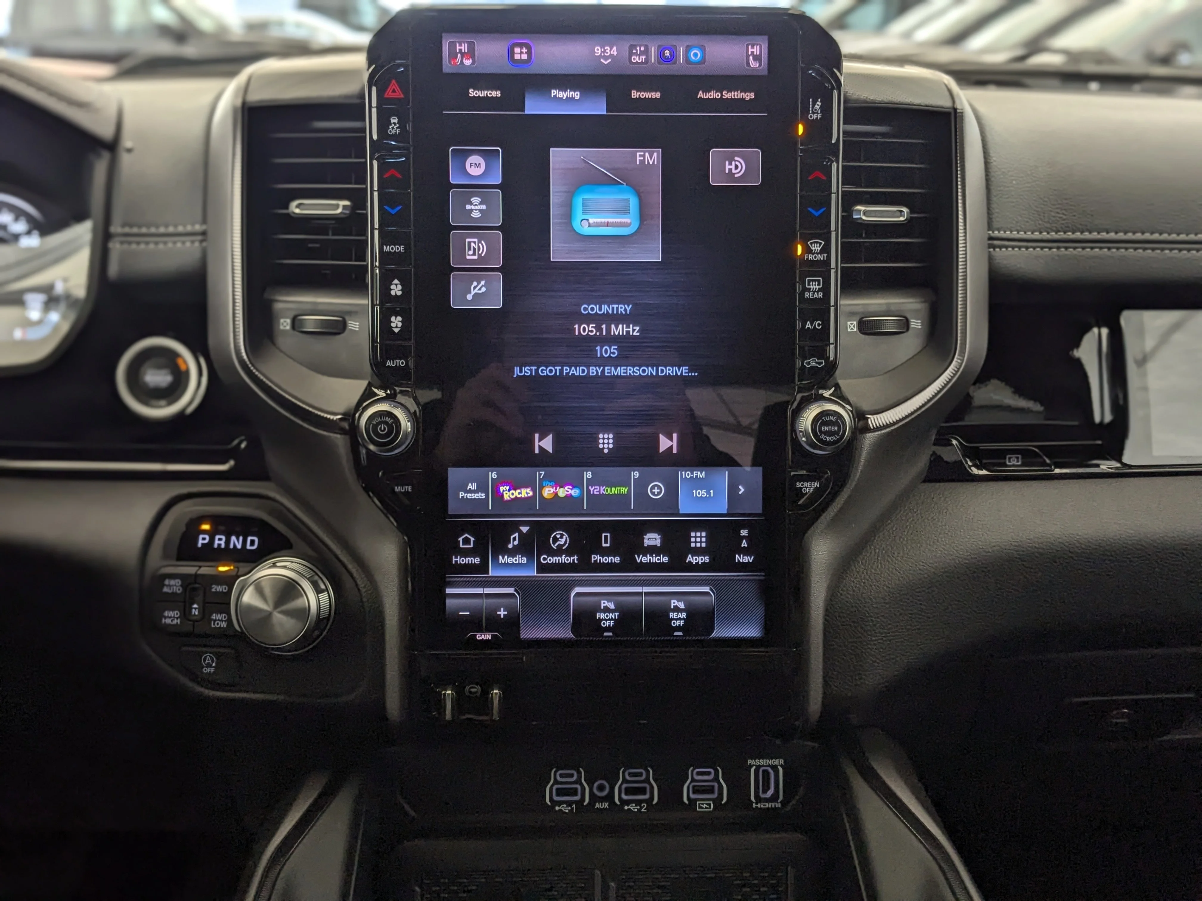New 2026 White RAM Sport - - Level 1 Equip Grp - Bed Utility Group - Dual?Pane Panoramic Sunroof - 3.0L Hurricane Twin image 20
