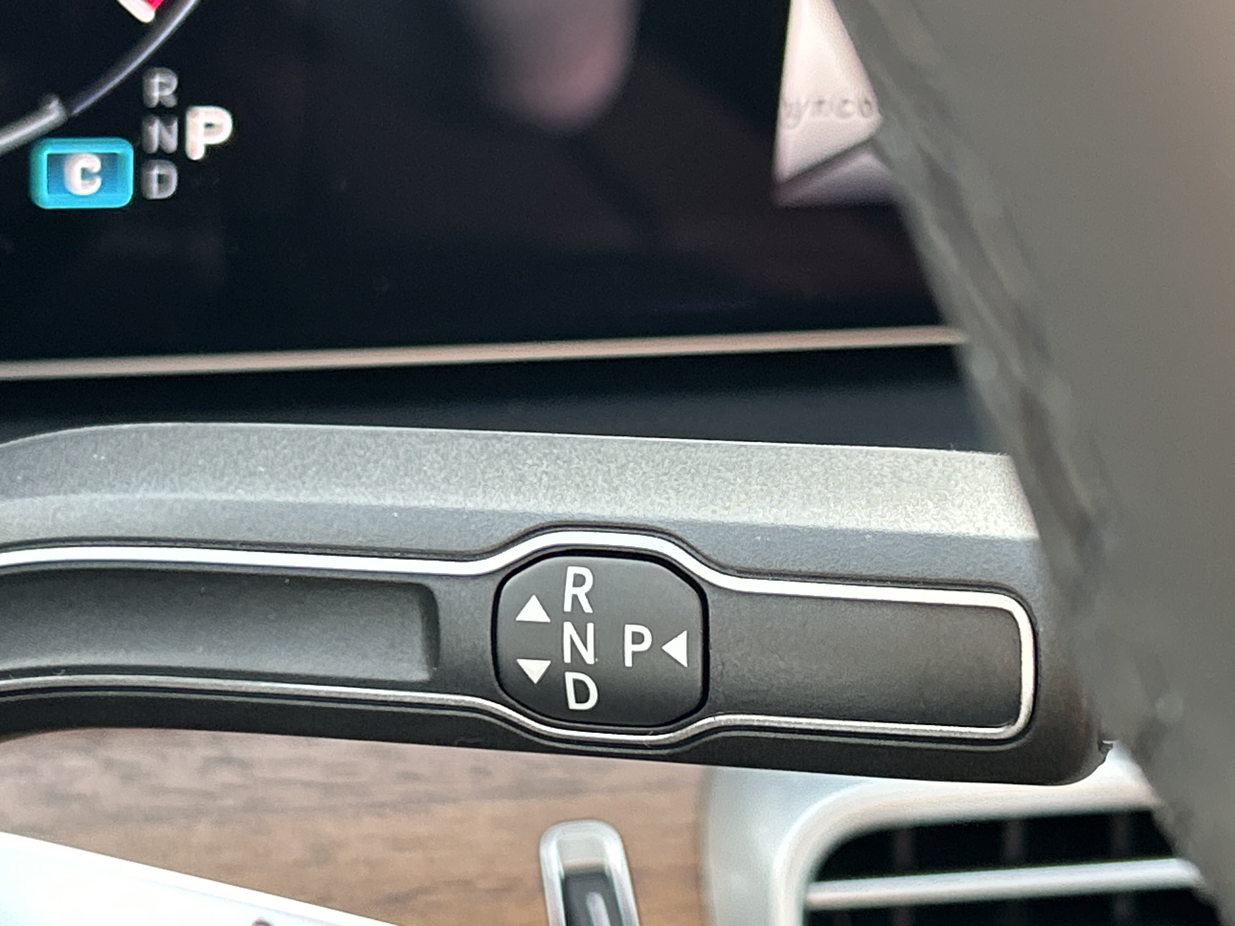 New 2026 MANUFAKTUR Alpine Grey Mercedes-Benz GLE 450 4MATIC® SUV image 26