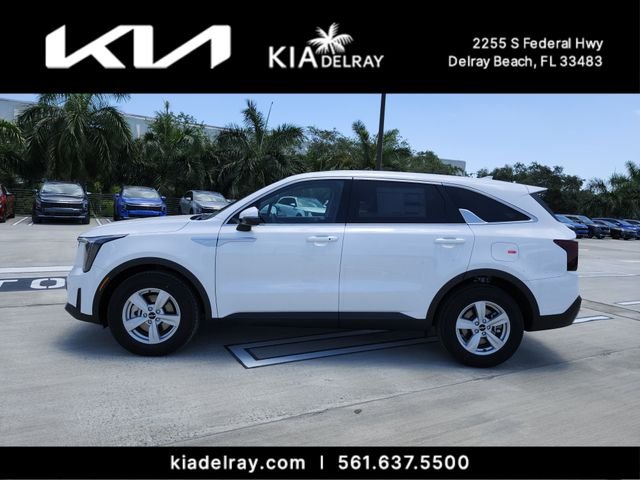 New 2026 Glacial White Pearl Kia LX image 5