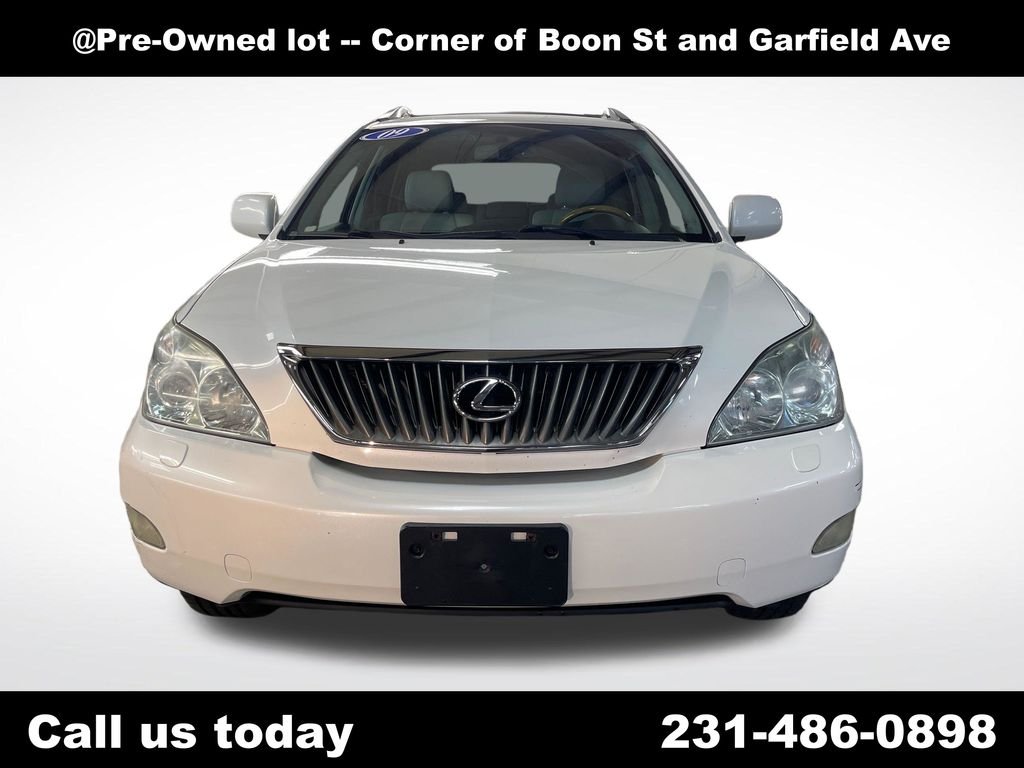 Used 2009  Lexus 350 image 8