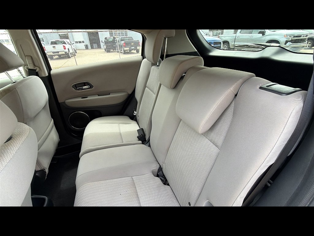 Used 2018  Honda EX image 20