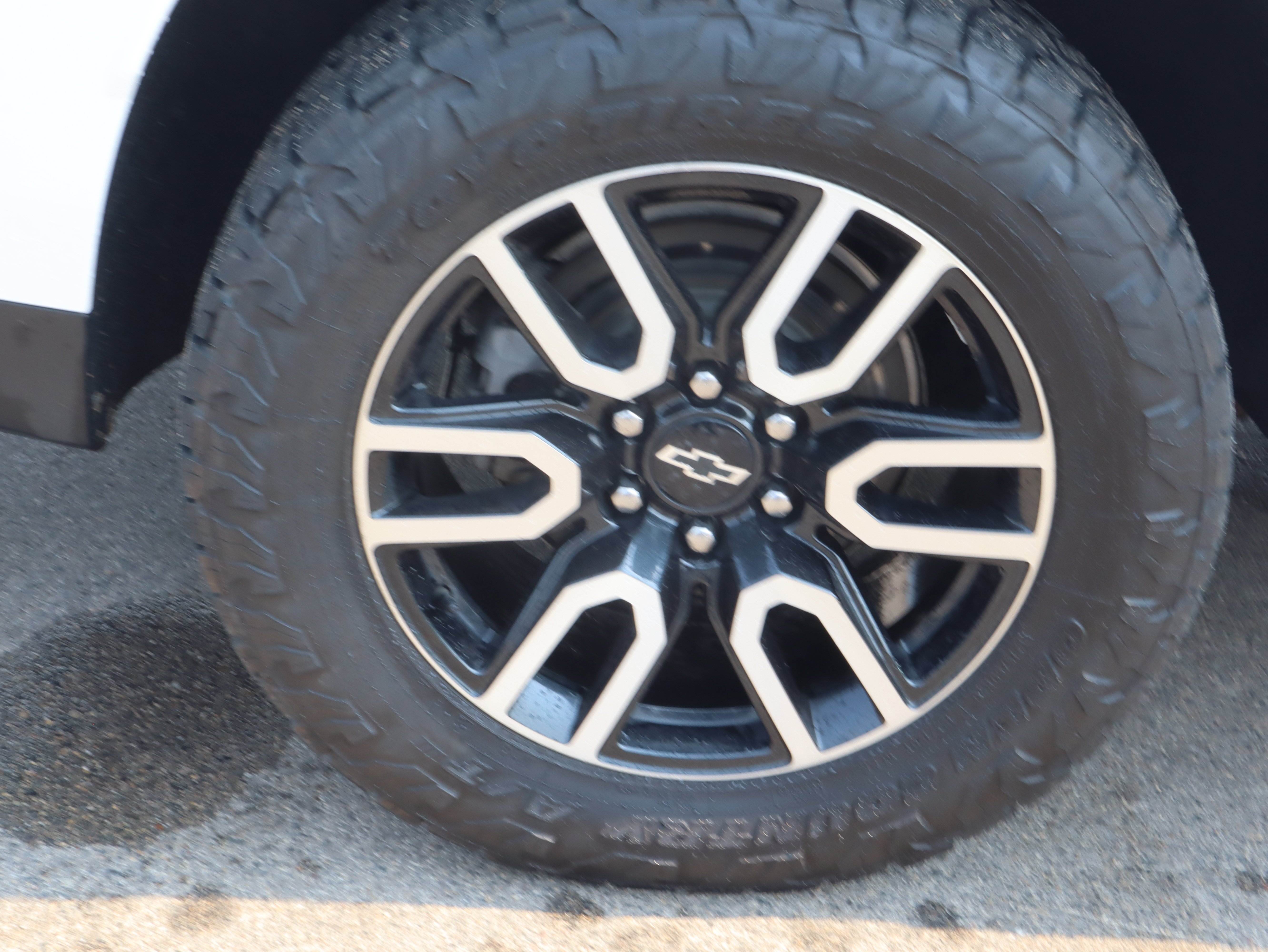 2021 Chevrolet Tahoe Z71 - Photo 16
