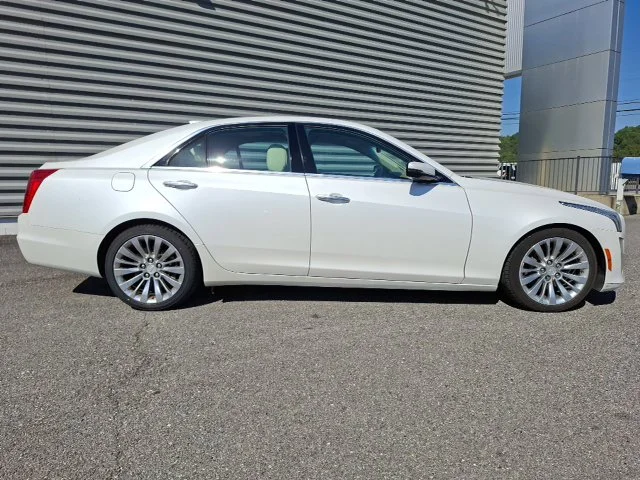 Used 2015 Cadillac CTS Sedan Luxury Collection with VIN 1G6AR5S30F0143203 for sale in Fort Payne, AL