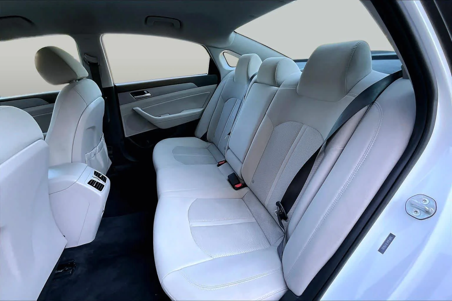 Used 2019 Quartz White Pearl Hyundai SEL image 20