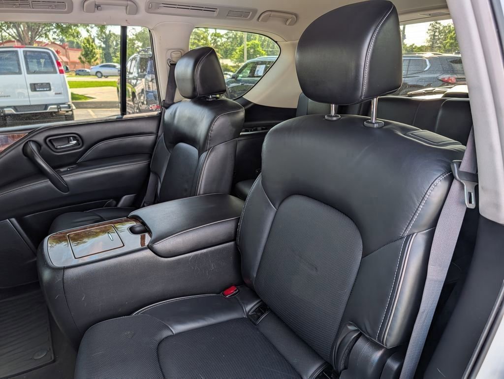Used 2019 Moonstone White INFINITI LUXE image 17
