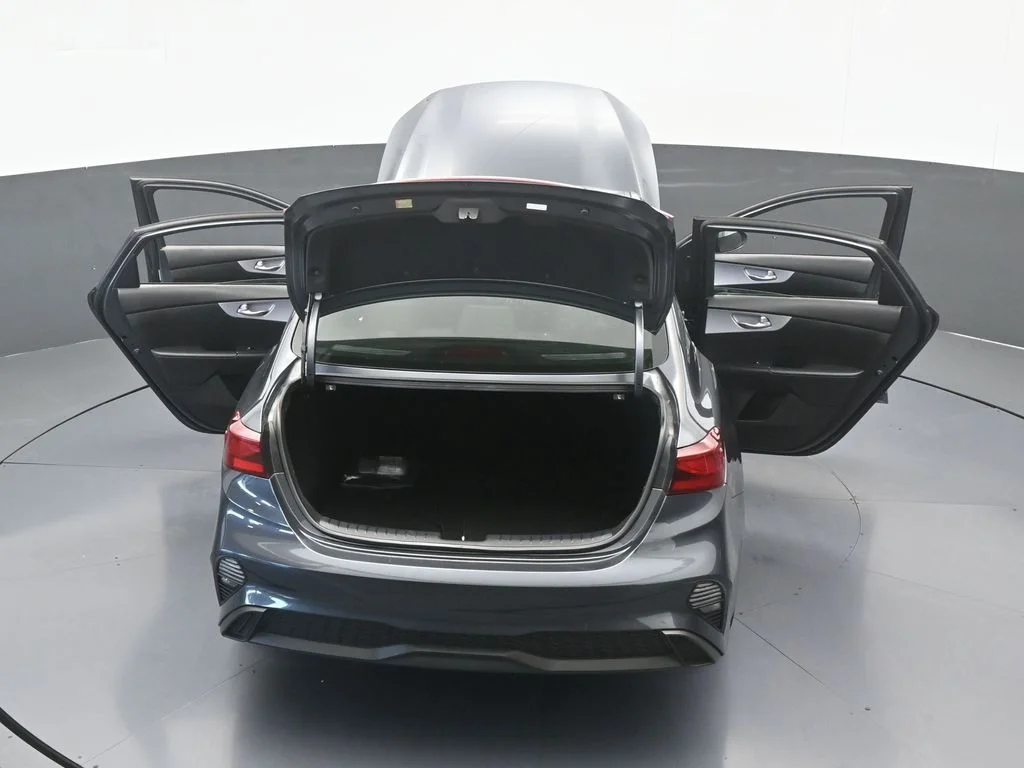 Used 2024 Gravity Gray Kia LXS image 63