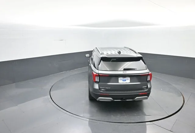 New 2026 Gray Ford Platinum image 26