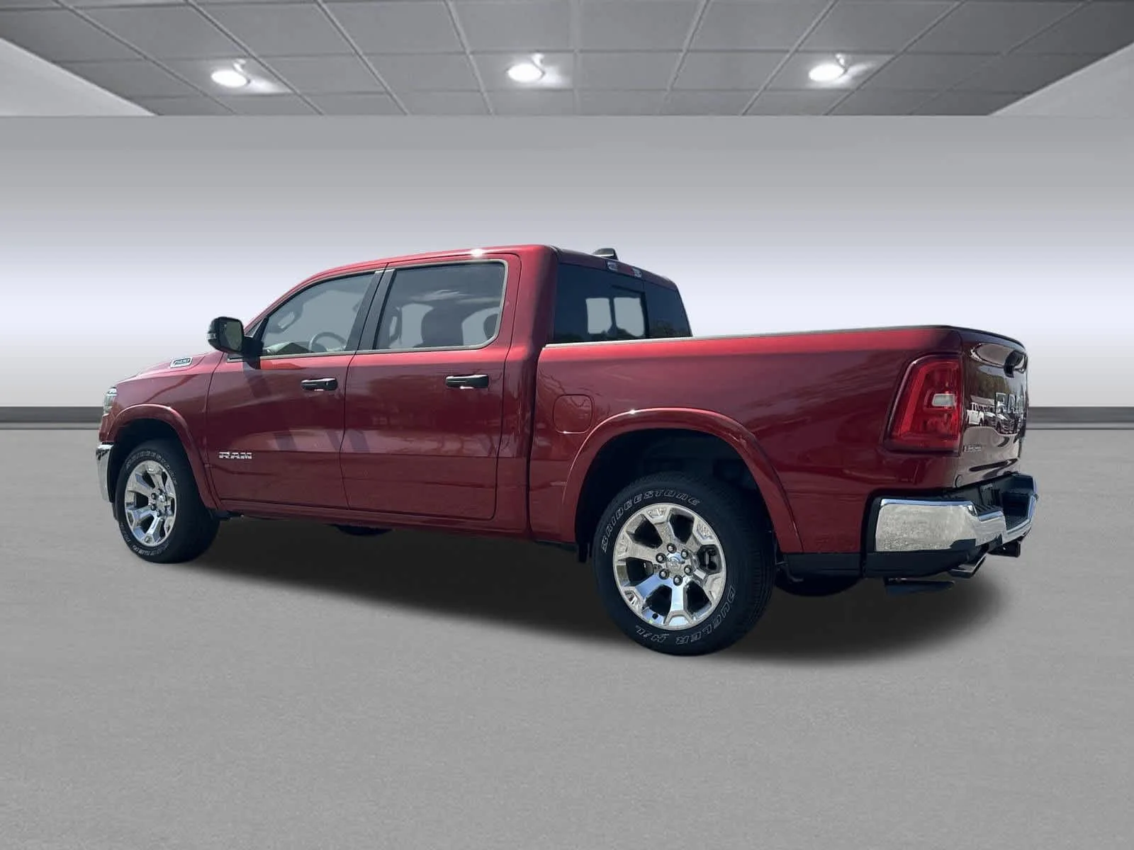 New 2026 Molten Red Pearl-Coat Exterior Paint RAM Big Horn image 3