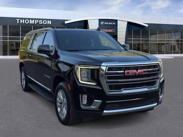 2022 GMC Yukon XL SLT