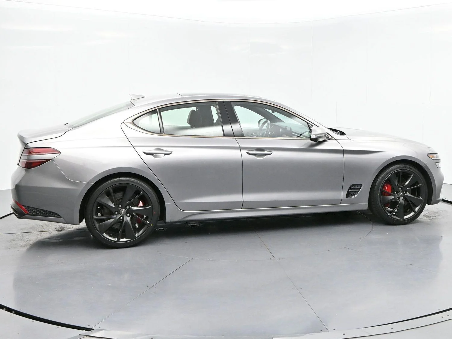 Used 2023 Savile Silver Genesis 3.3T image 8