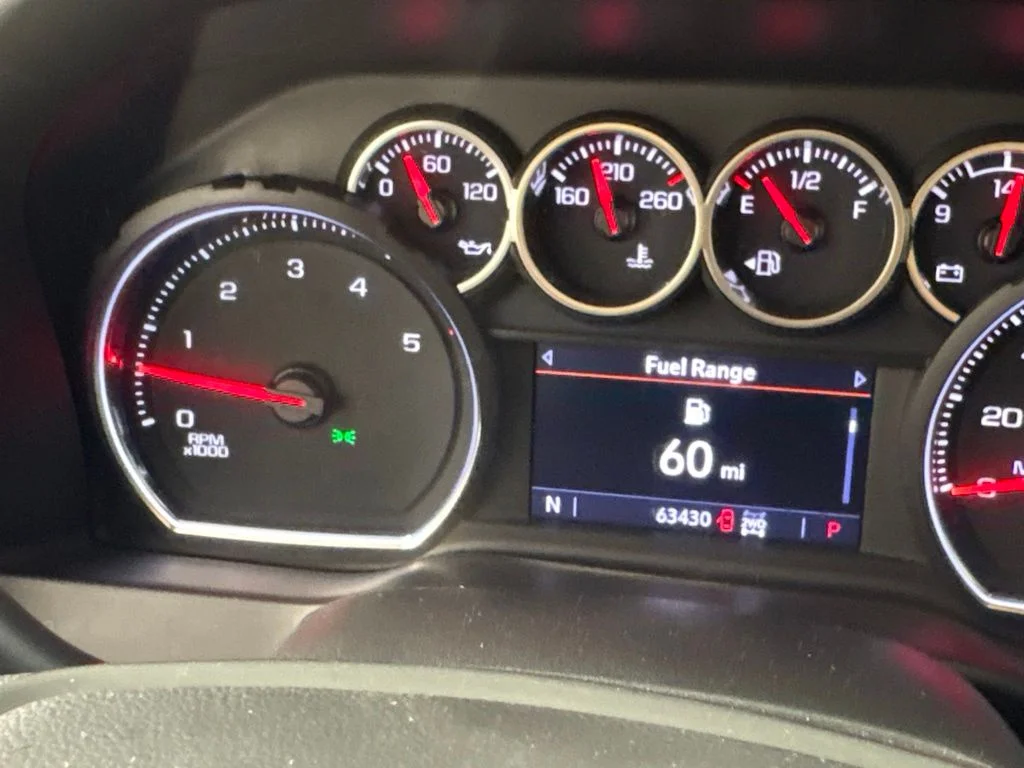 Used 2021 Silver Chevrolet LTZ image 40