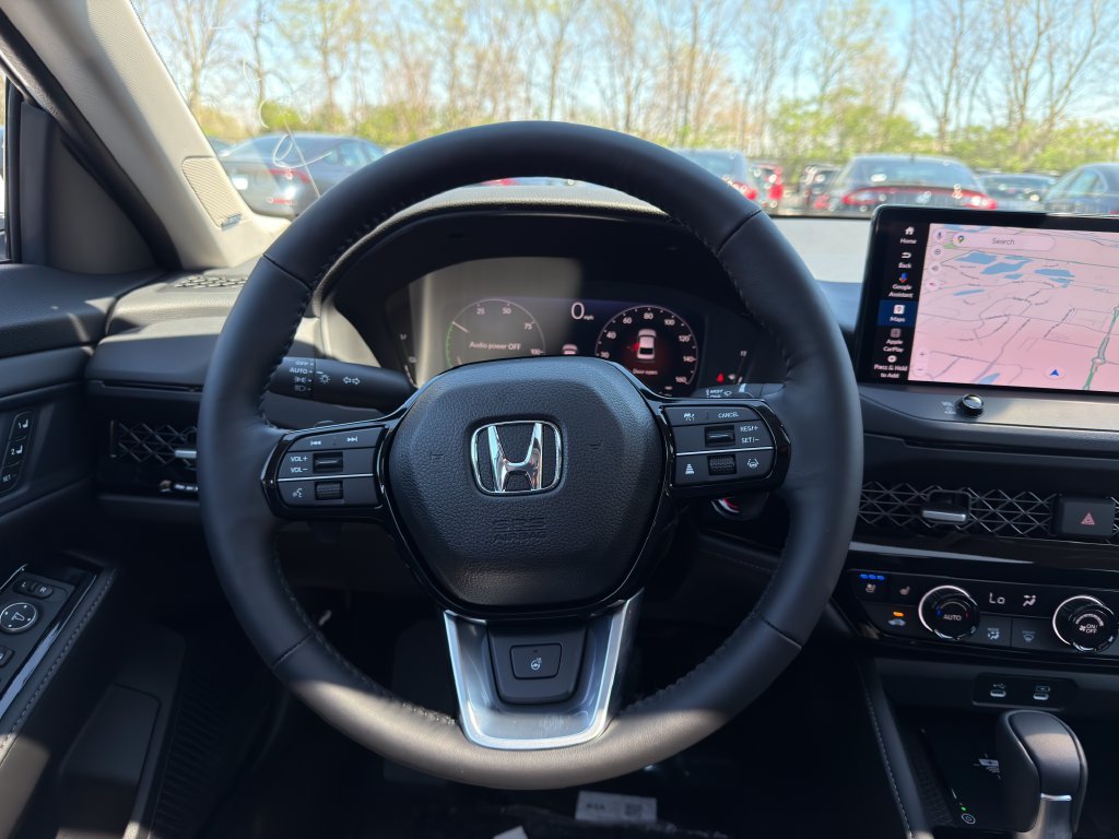 New 2026 Platinum White Pearl Honda Touring image 13