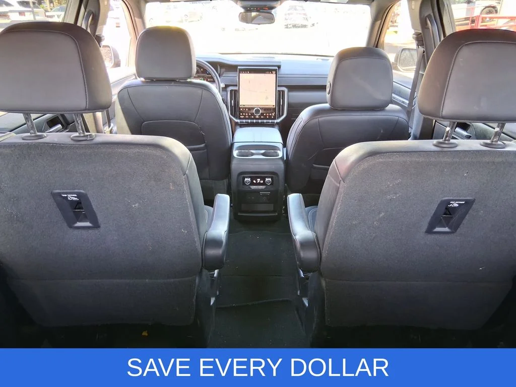 Used 2024 Black GMC Elevation image 21