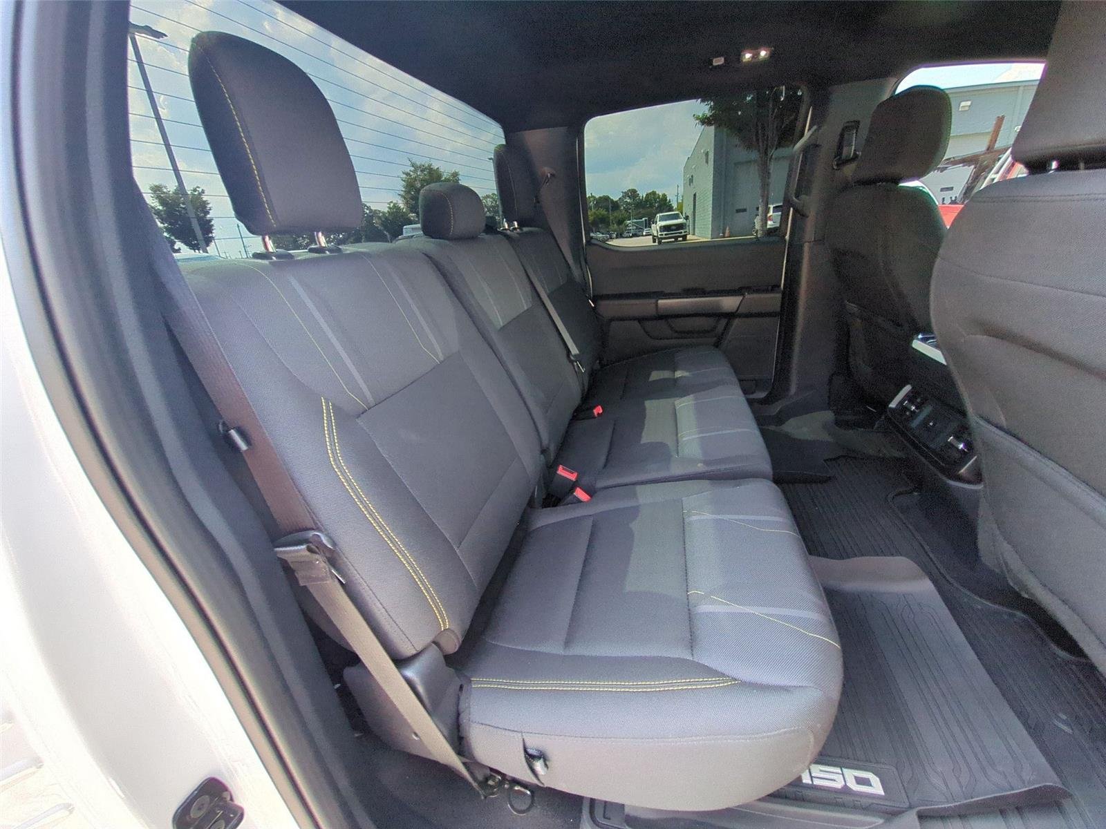 Used 2025 Oxford White Ford STX image 33