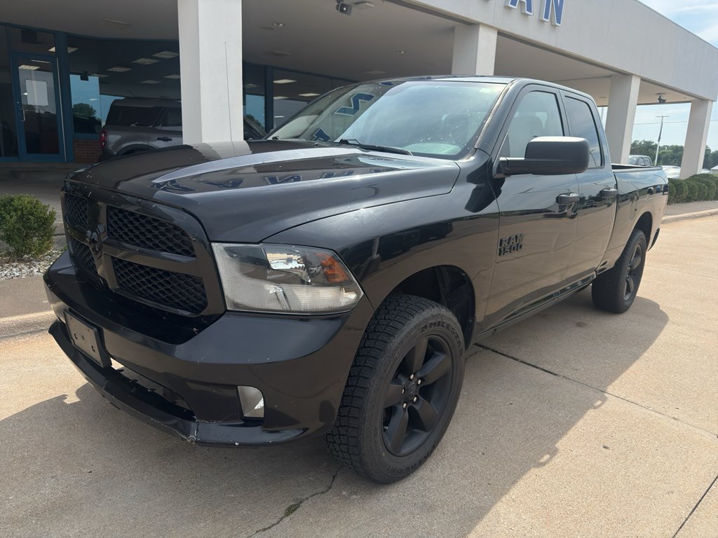 Used 2018 Brilliant Black Crystal Pearlcoat Ram Express image 2