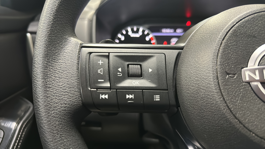 Used 2024 Brilliant Silver Metallic Nissan SV image 23