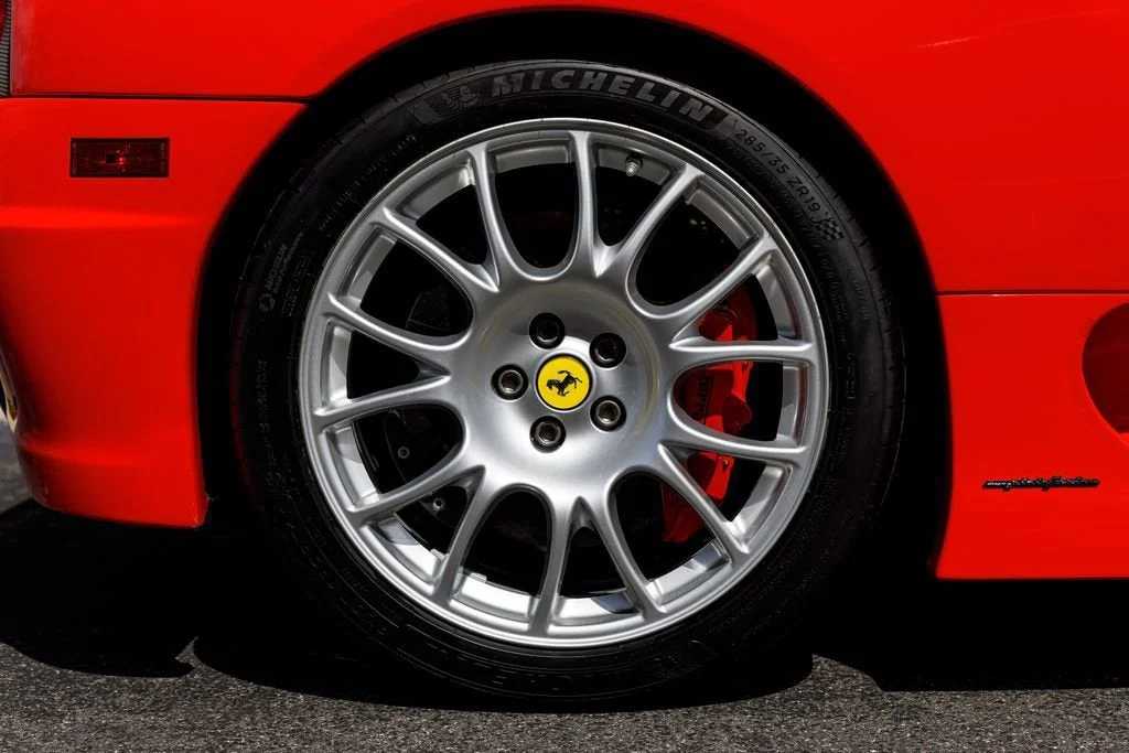 Used 2004 Rosso Scuderia Ferrari  image 37
