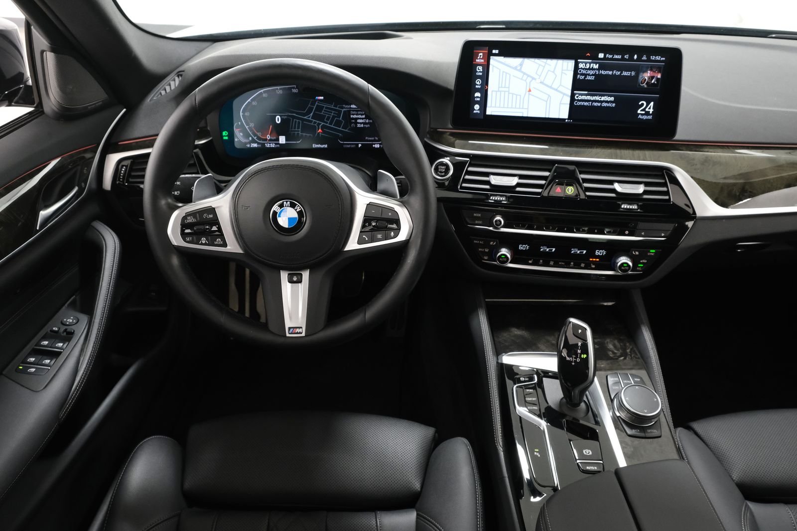 Used 2023 Black Sapphire Metallic BMW 540i xDrive image 11