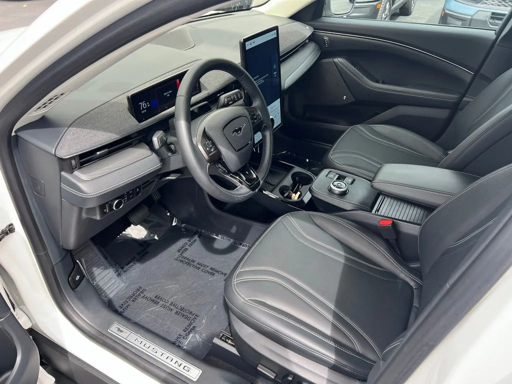 Certified Used 2023 White Metallic Ford Premium image 11