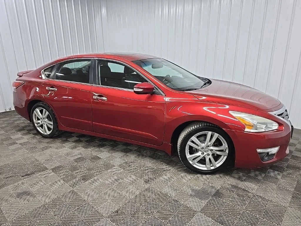 2015 Nissan Altima 3.5 SL's photo