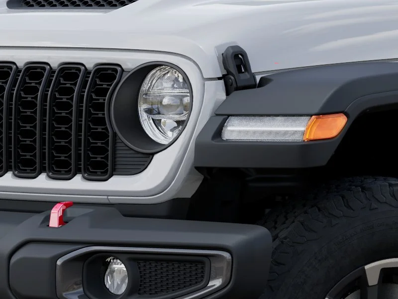 New 2026 Bright White Clear-Coat Exterior Paint Jeep Rubicon image 7