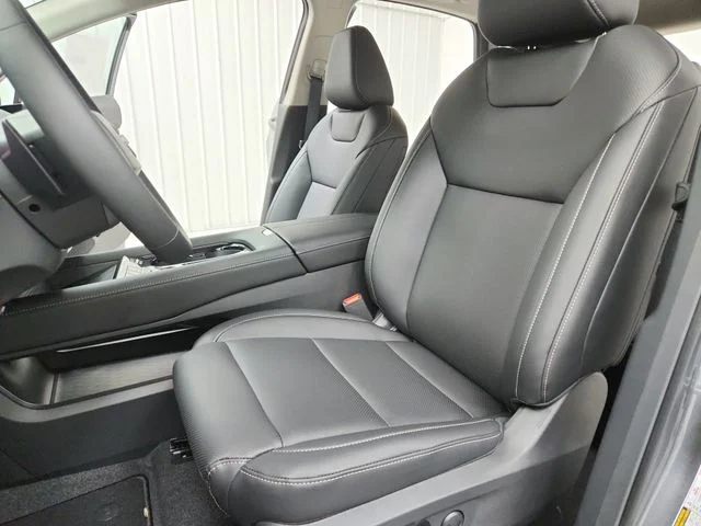 New 2026 Gray Nissan SL image 19