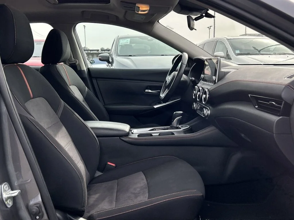 Used 2022  Nissan SR CVT [Low Mileage   Dilawri Certified] image 32