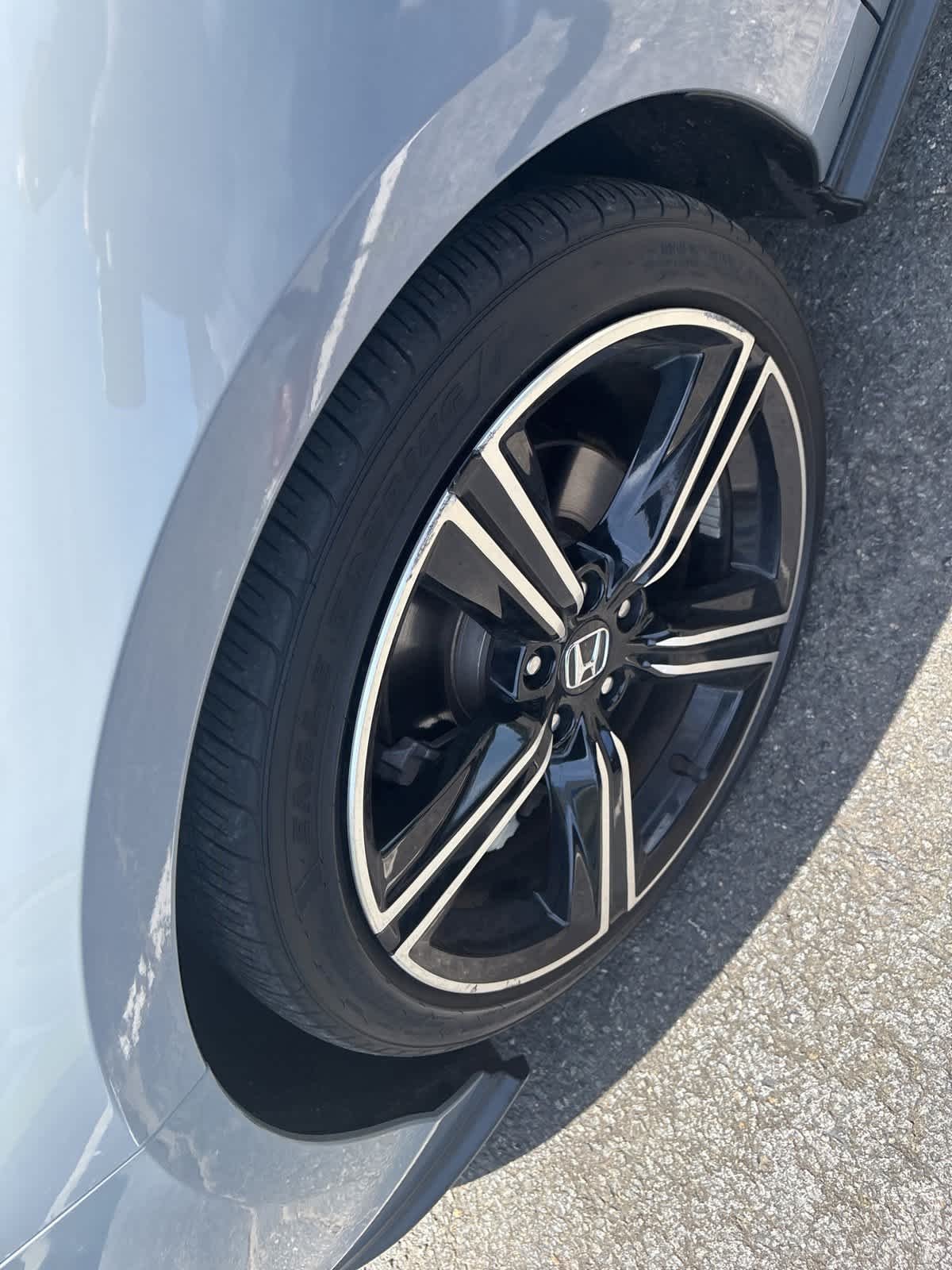 Used 2024 Urban Gray Pearl Honda Sport image 6