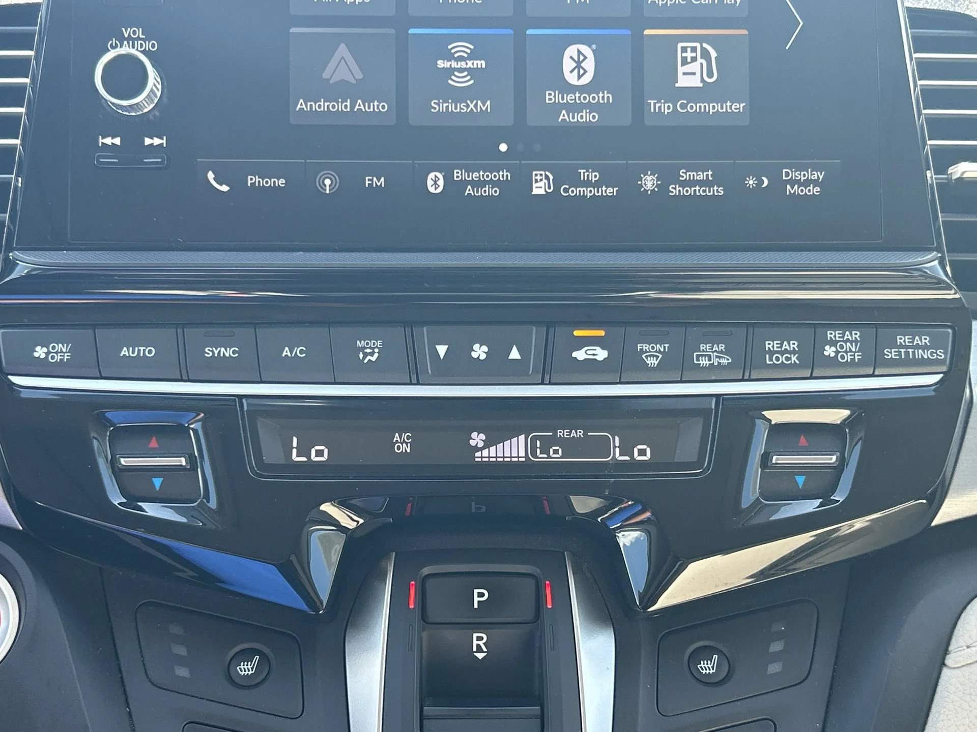 2025 Honda Odyssey EX-L - Photo 44