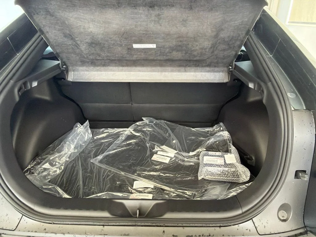 New 2026 Overcast Toyota  SE image 40