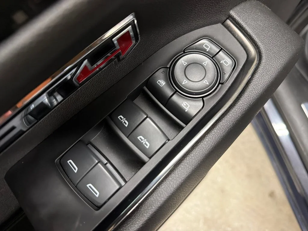Certified Used 2023 Silver GMC AT4 image 18